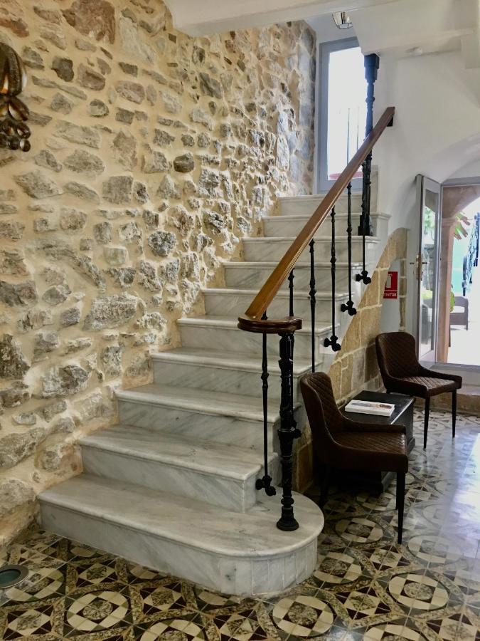 Boutique B&B Numero Cuatro เบนิสซา ภายนอก รูปภาพ